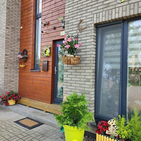 Geltoni Apartamentai Palanga Dış mekan fotoğraf