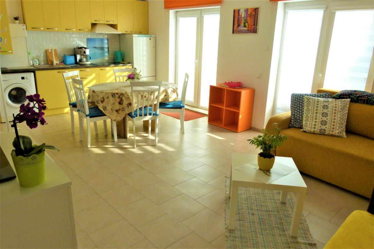 Geltoni Apartamentai Palanga Dış mekan fotoğraf